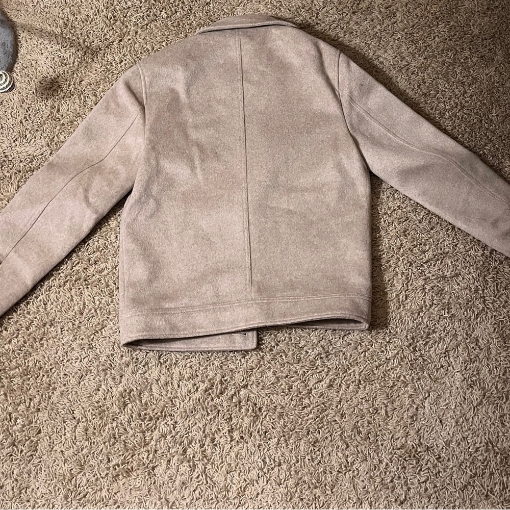 Brand new mens EXPRESS jacket size S. Very nice jacket will go with anything.